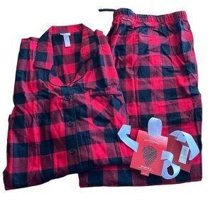 NWT Pajamas Set Wondershop Buffalo Red Black Plaid Size 1X Button Top Pants